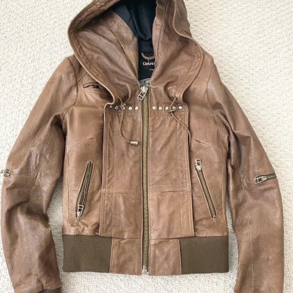 Danier Leather jacket for sale ( women)